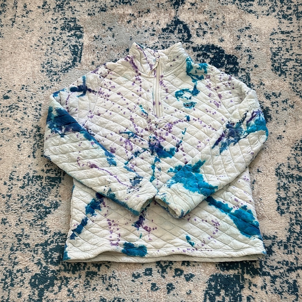 Vineyard Vines Purple and Blue Quilted Pullover tie dye half zip medium cute